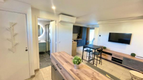 T2 moderne avec piscine, tennis et garage
